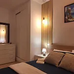 Daire Costa De Verano With Swimming Pool In The Center Of