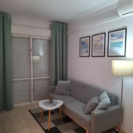 Apartmán Costa De Verano With Swimming Pool In The Center Of Torrevieja