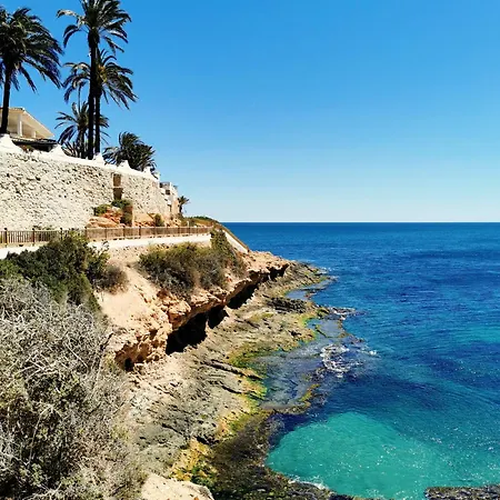 Costa De Verano With Swimming Pool In The Center Of * Torrevieja