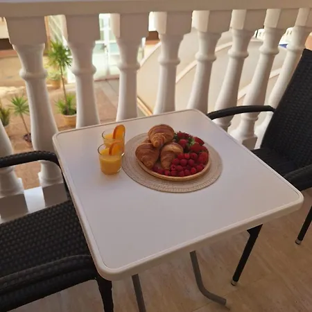 Apartman Costa De Verano With Swimming Pool In The Center Of