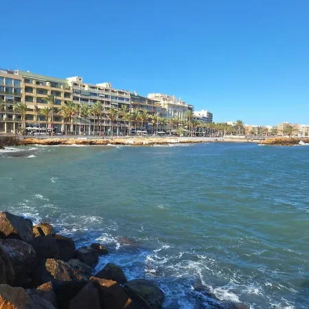 Costa De Verano With Swimming Pool In The Center Of