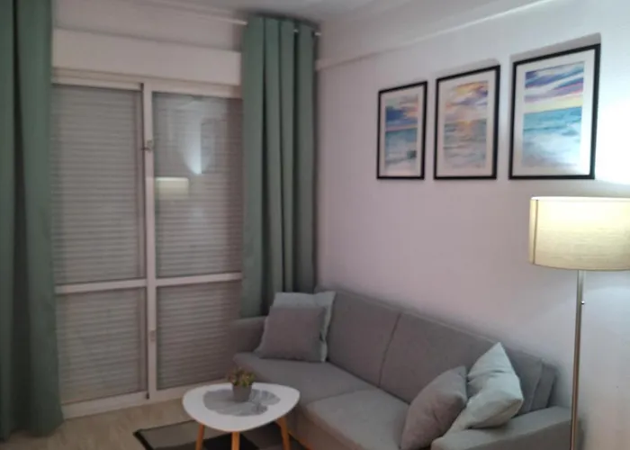 Apartment Costa De Verano With Swimming Pool In The Center Of Torrevieja